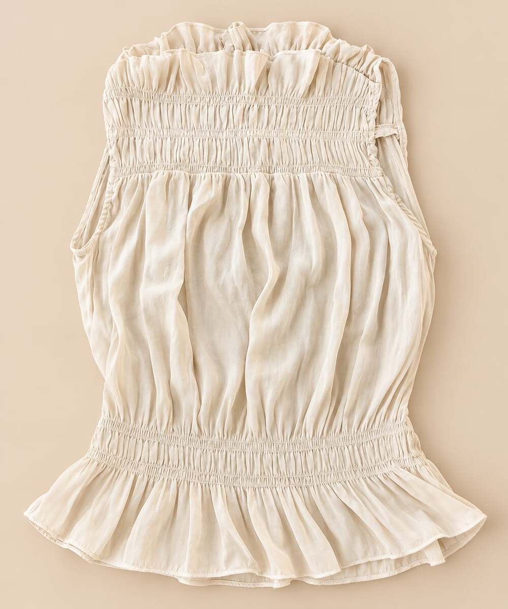 Do+Be Smocked Ruffle Top Cream Size S (o1)